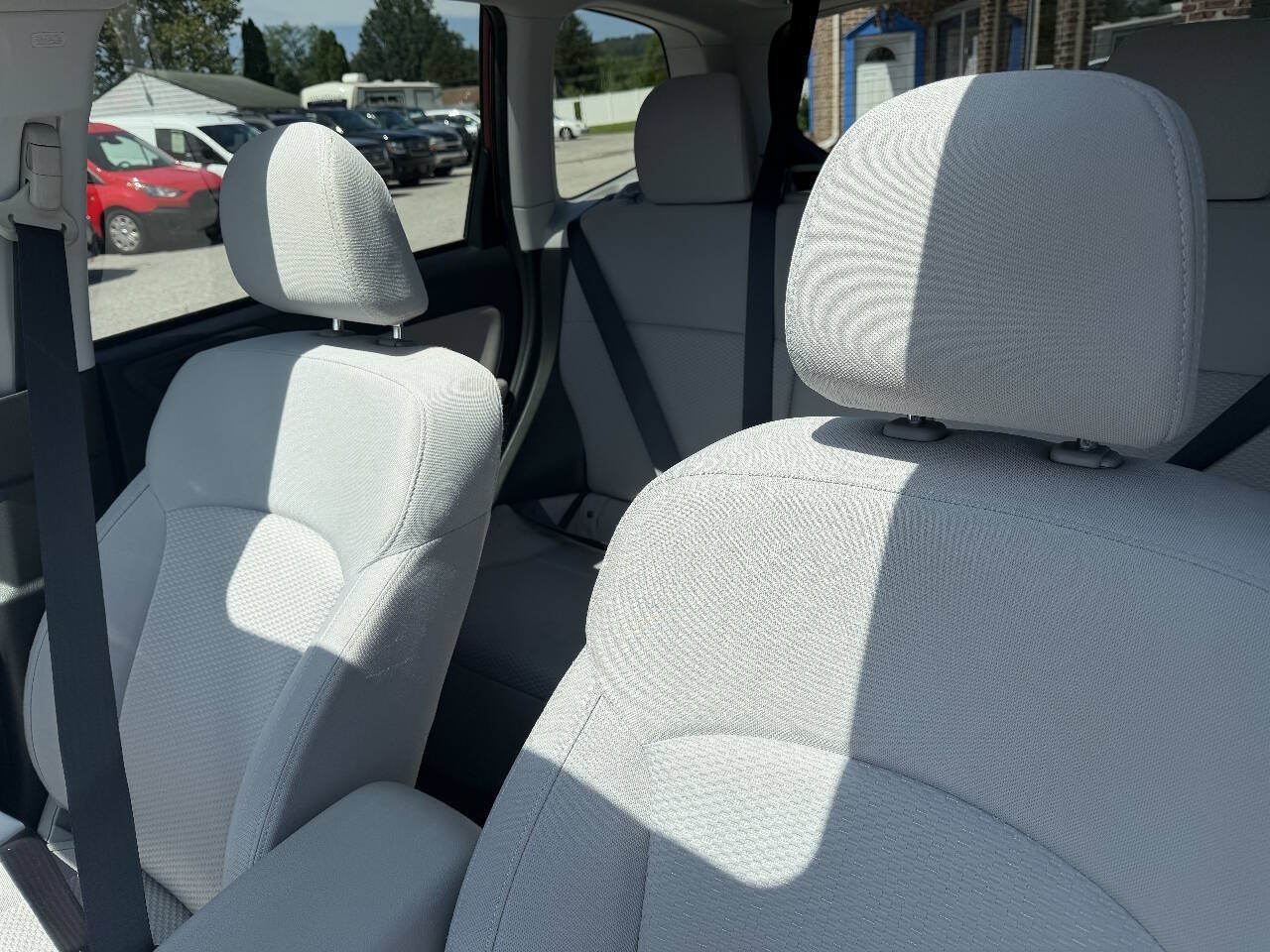 Used 2015 Subaru Forester 2.5i Premium AWD/4WD image 13