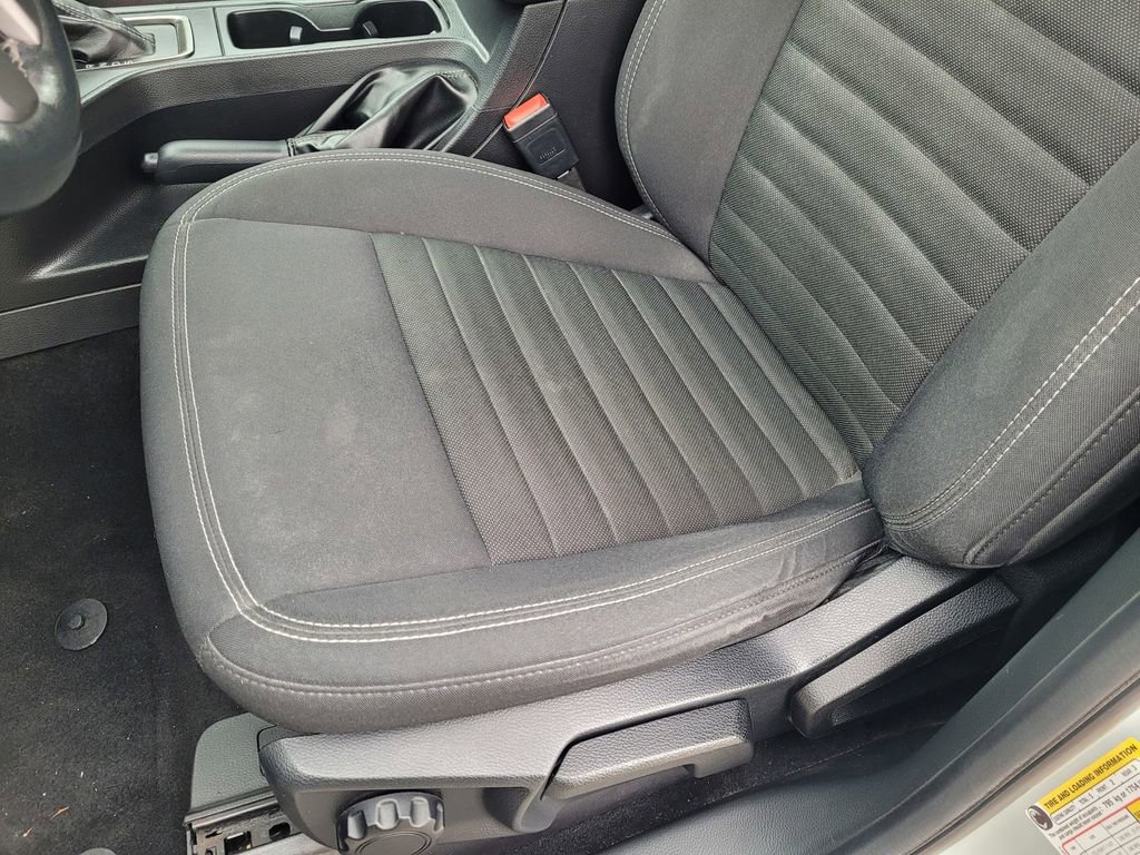 Used 2021 Ford Ranger XLT w/ Equipment Group 301A Mid image 11