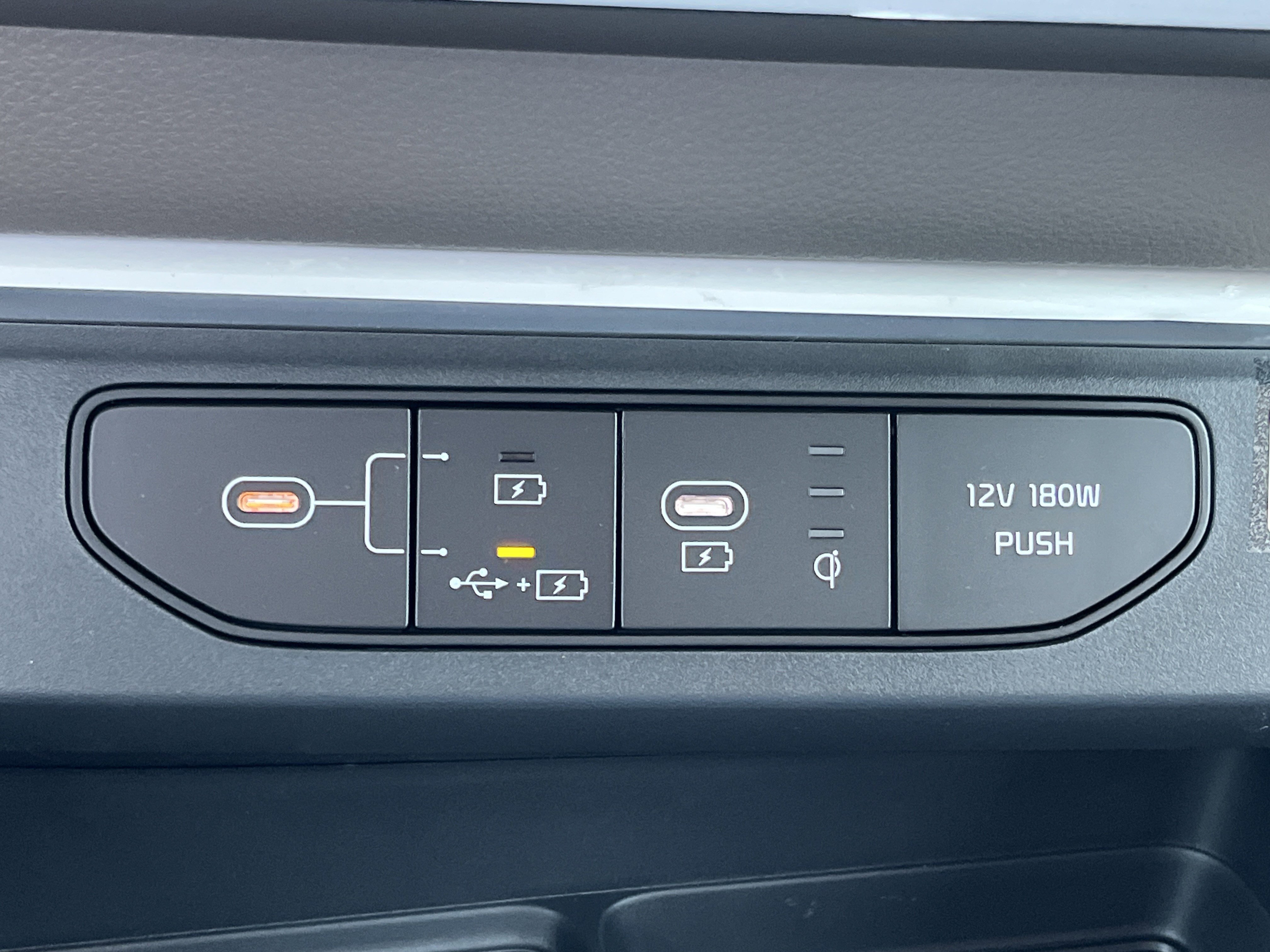 New 2026 Kia Carnival EX image 8
