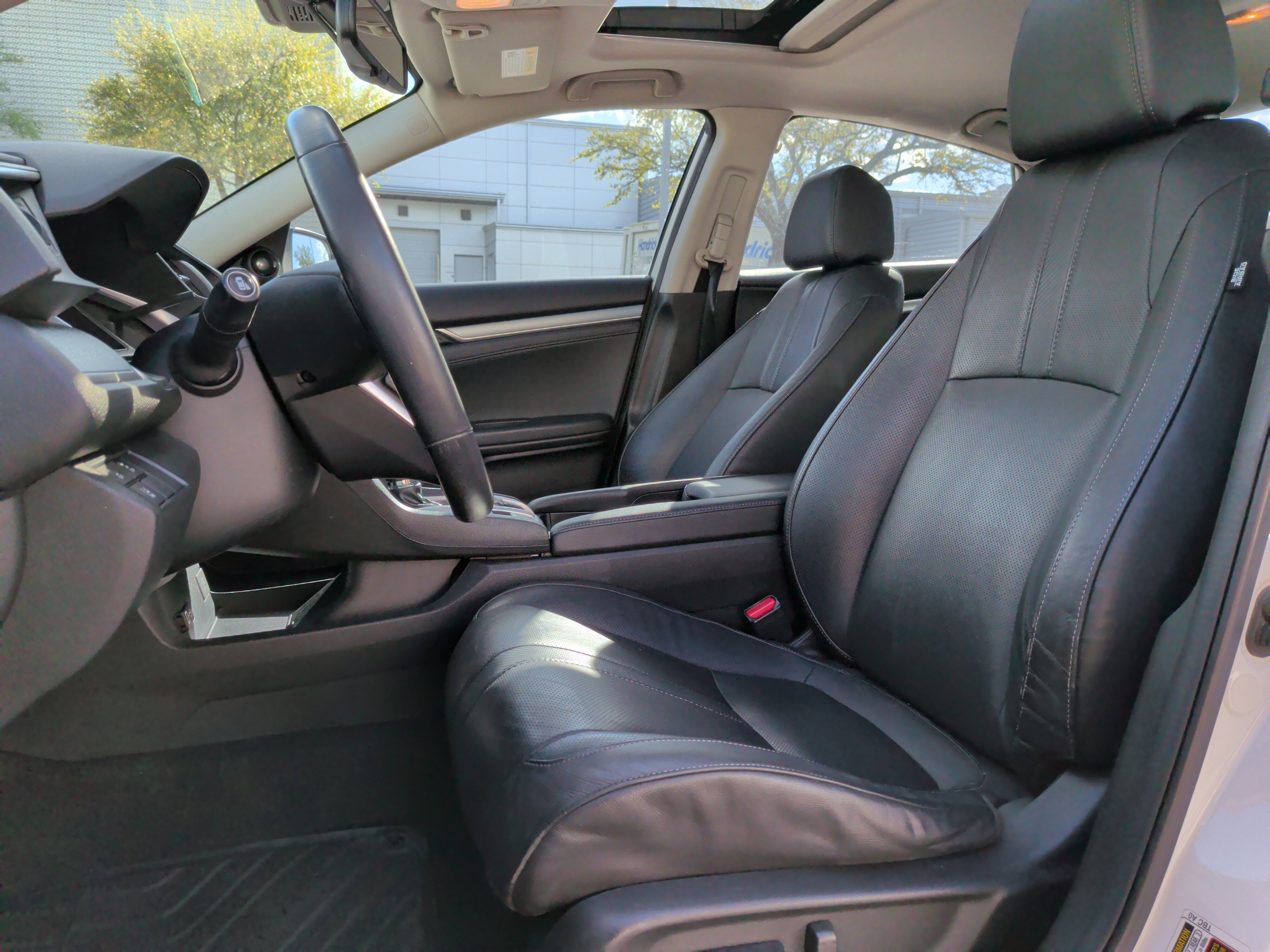 Used 2016 Honda Civic Touring image 16