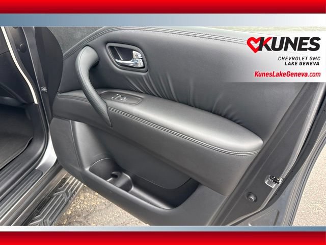 Used 2022 Nissan Armada SV w/ SV Appearance Package AWD/4WD image 21