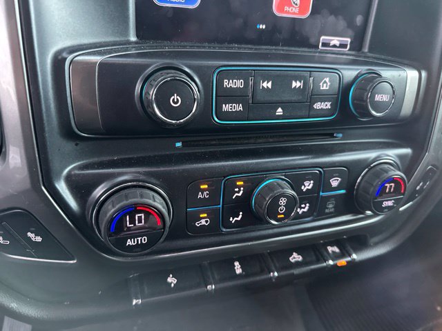 Used 2018 Chevrolet Silverado 1500 LT w/ All Star Edition AWD/4WD image 9