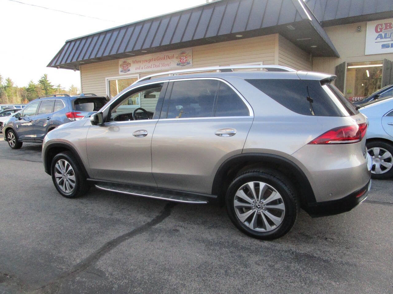 Used 2020 Mercedes-Benz GLE 350 4MATIC image 23