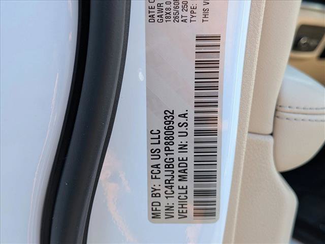 Used 2023 Jeep Grand Cherokee L Limited w/ Luxury Tech Group II RWD image 23