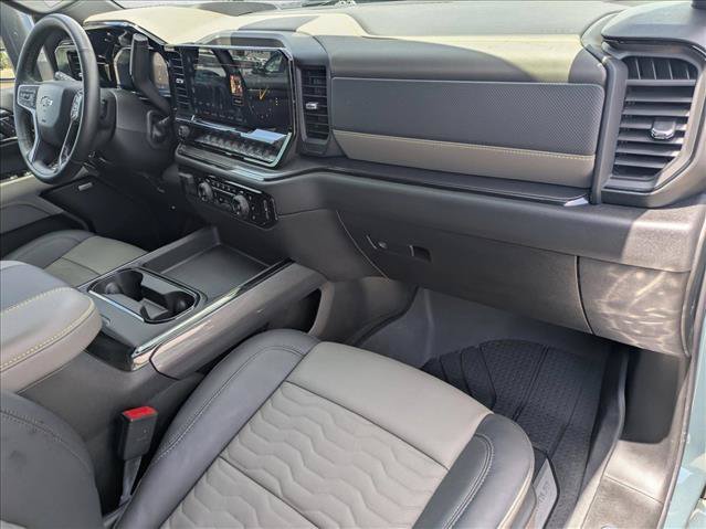 Used 2026 Chevrolet Silverado 2500 ZR2 w/ LPO, Dark Essentials Package AWD/4WD image 22