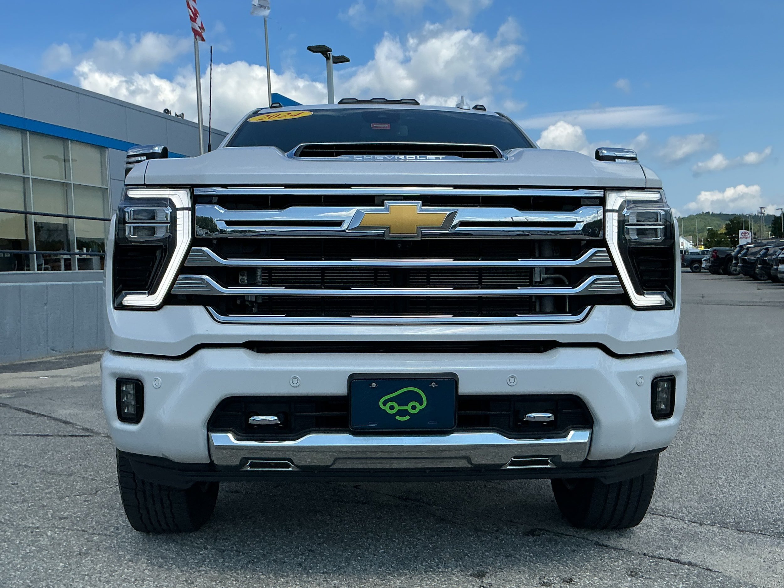 Certified 2024 Chevrolet Silverado 3500 High Country w/ LPO, Dark Essentials Package AWD/4WD image 6