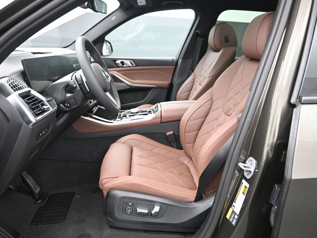 New 2026 BMW X5 xDrive50e AWD/4WD image 12