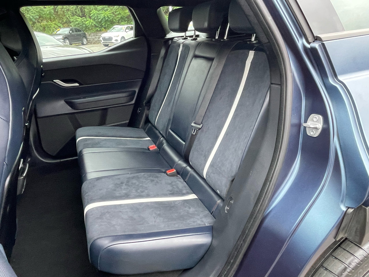 Used 2023 Fisker Ocean One image 38