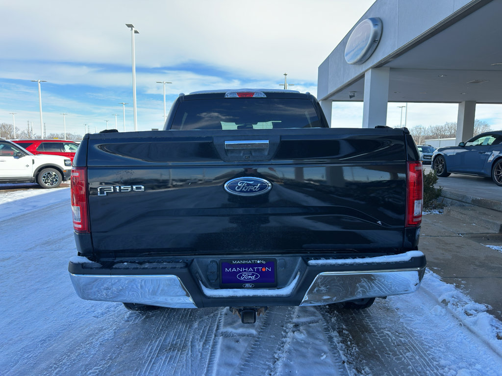 Used 2015 Ford F150 XLT w/ Equipment Group 301A Mid image 10