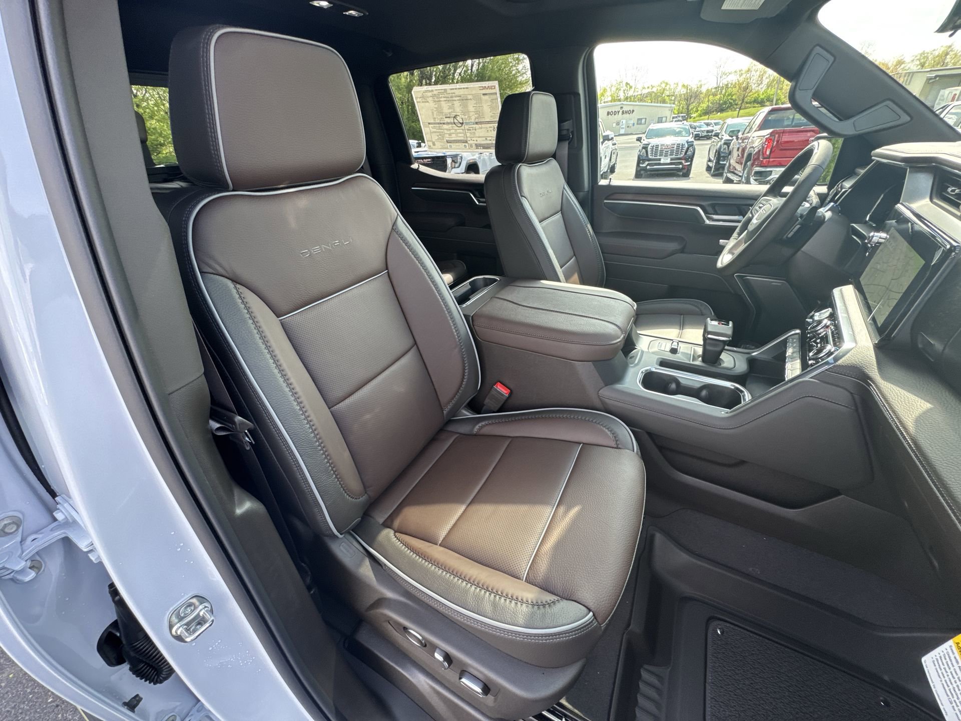 New 2026 GMC Sierra 1500 Denali AWD/4WD image 26