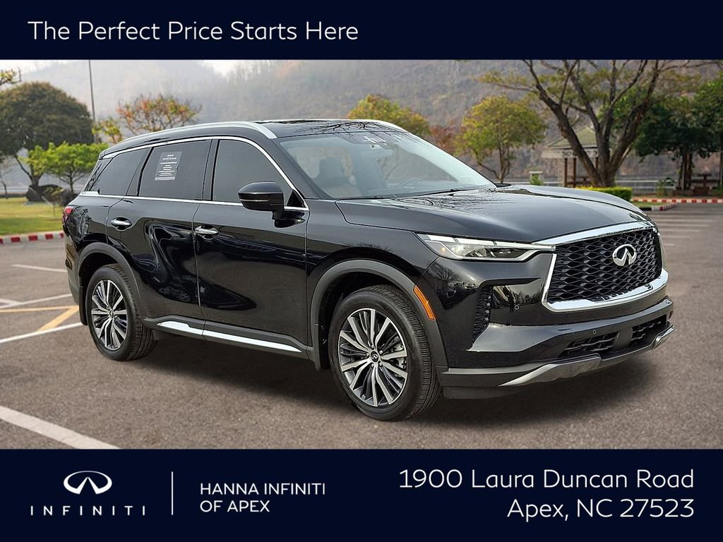 Used 2025 INFINITI QX60 Sensory w/ Vision Package image 1