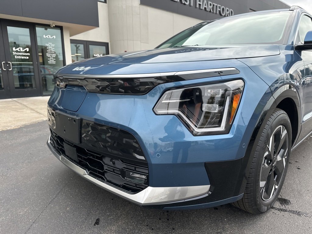 New 2025 Kia Niro Wave w/ Wave Preserve Package image 13