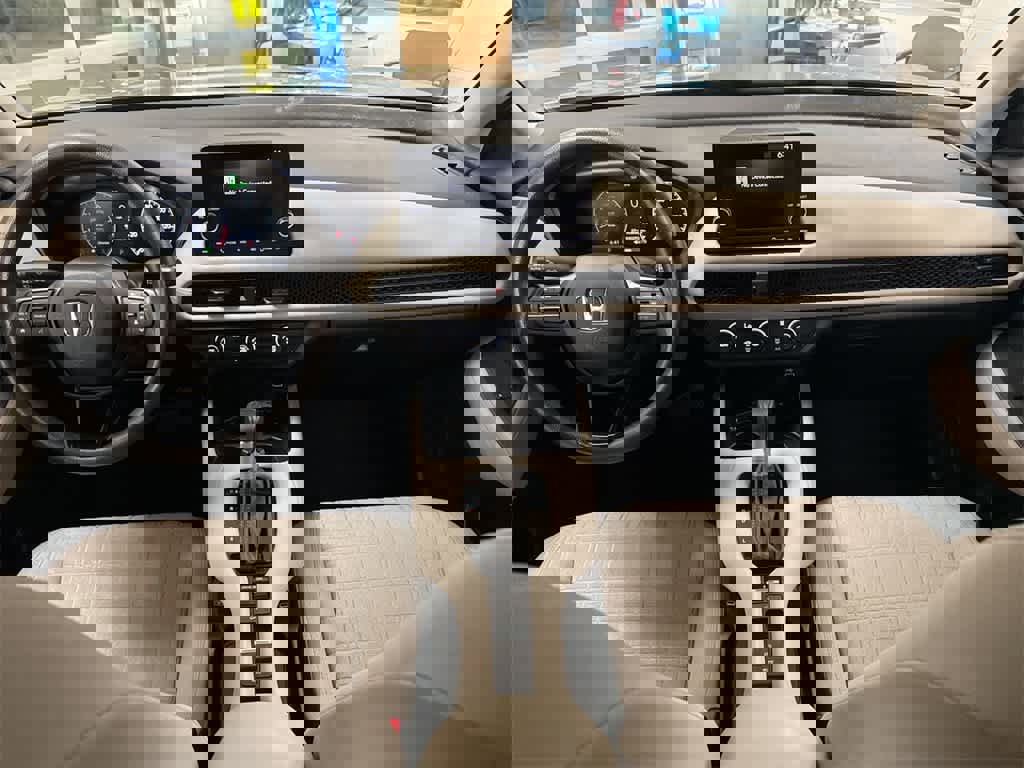 Certified 2024 Honda HR-V LX image 15