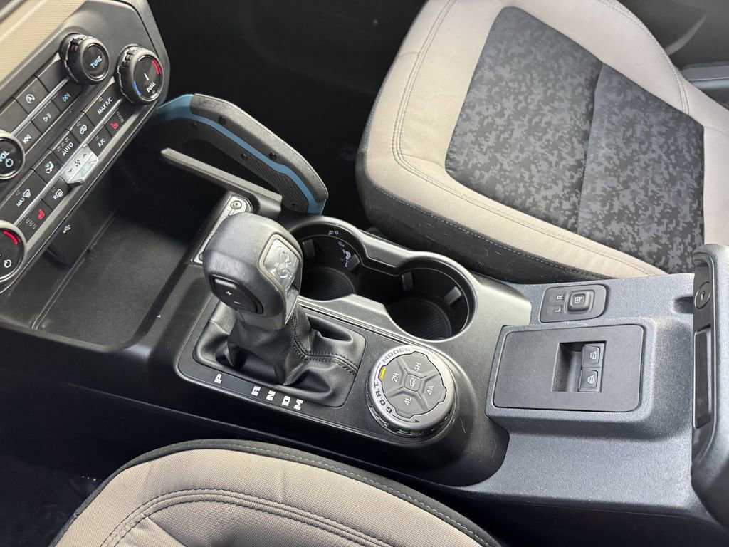 Used 2022 Ford Bronco Wildtrak image 24