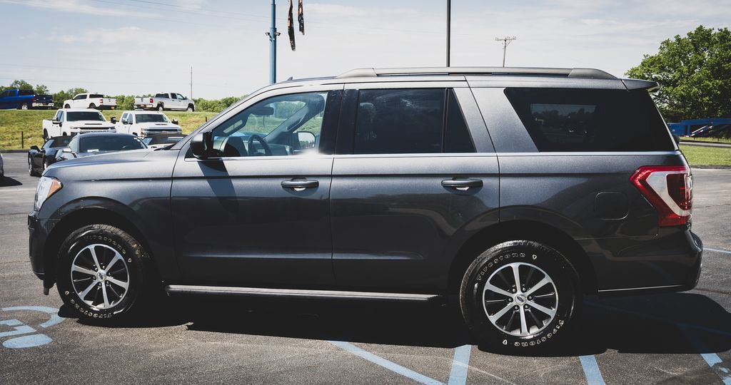 Used 2020 Ford Expedition XLT AWD/4WD image 5