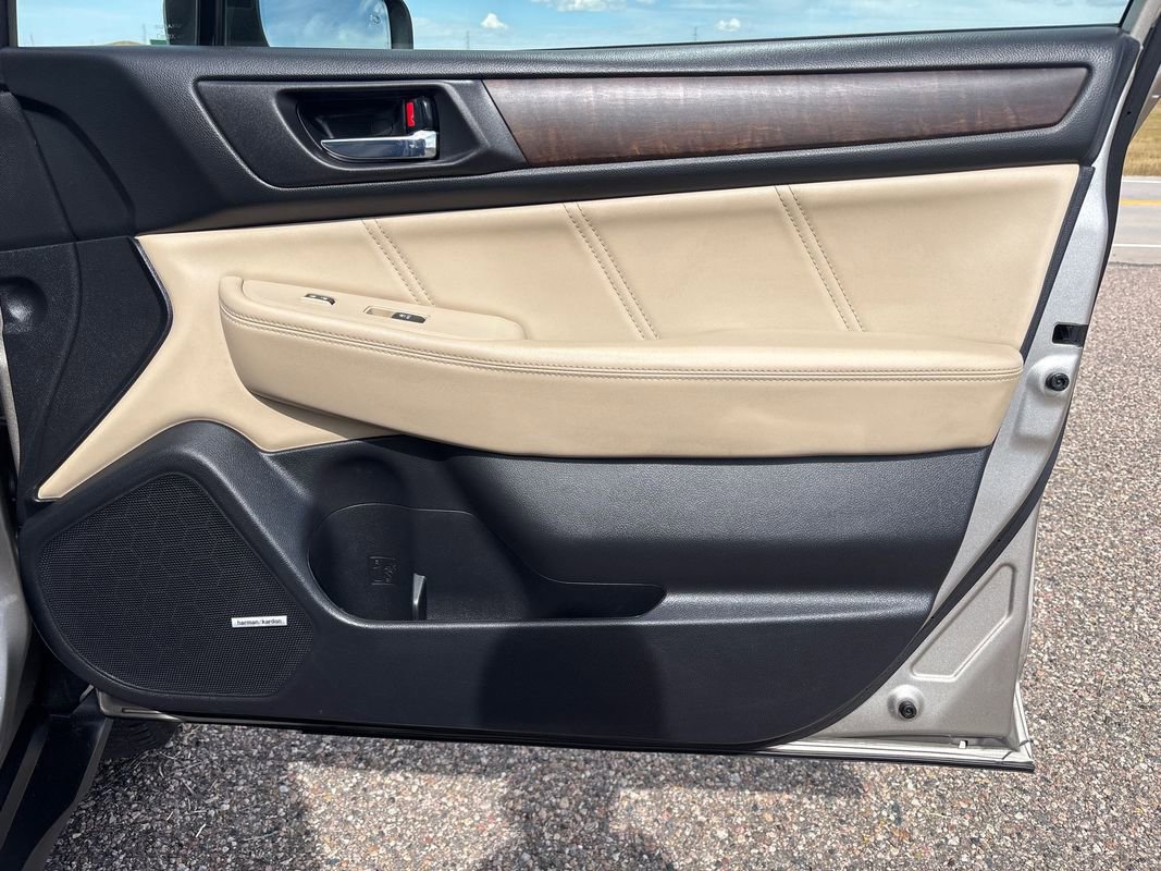Used 2019 Subaru Outback 2.5i Limited image 17