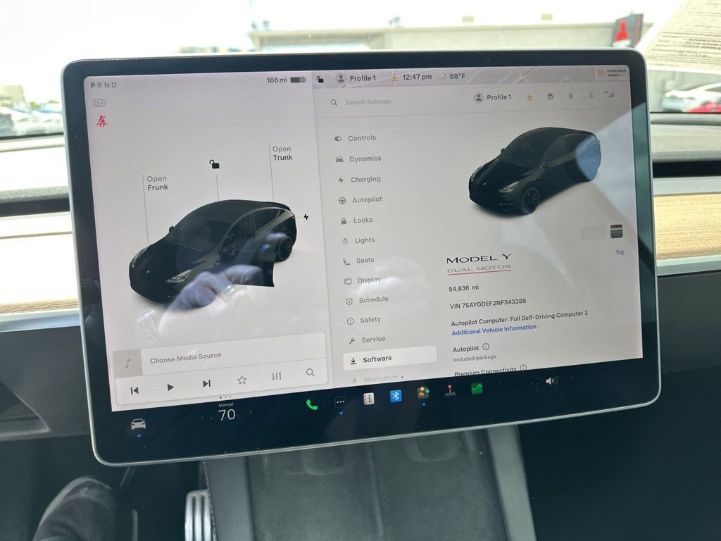 Used 2022 Tesla Model Y Performance image 8