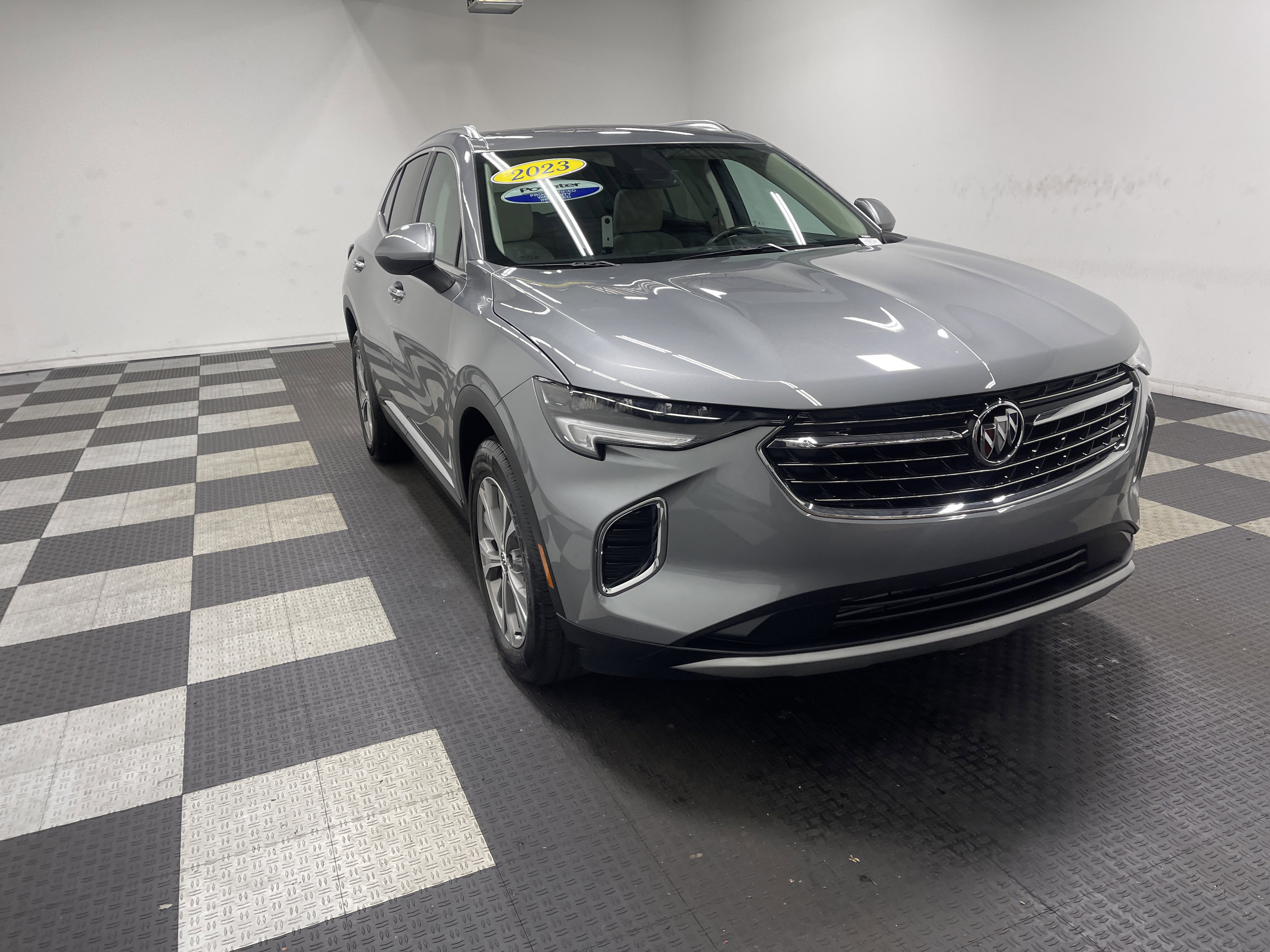Used 2023 Buick Envision Preferred image 6