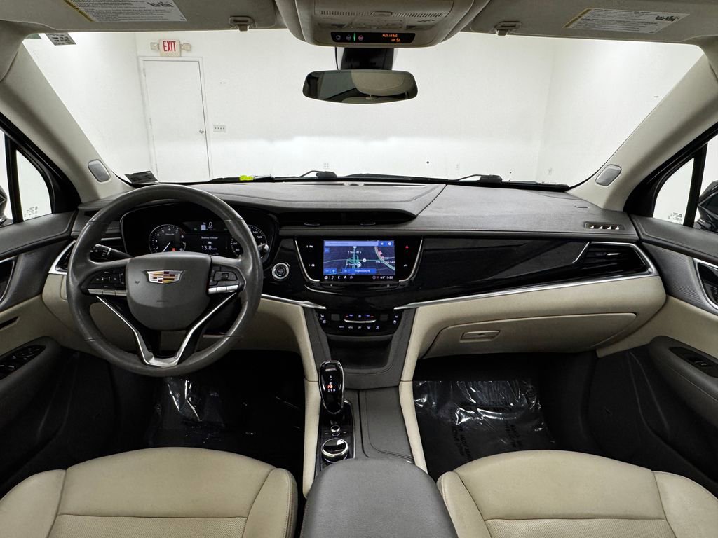 Used 2024 Cadillac XT6 Premium Luxury image 19