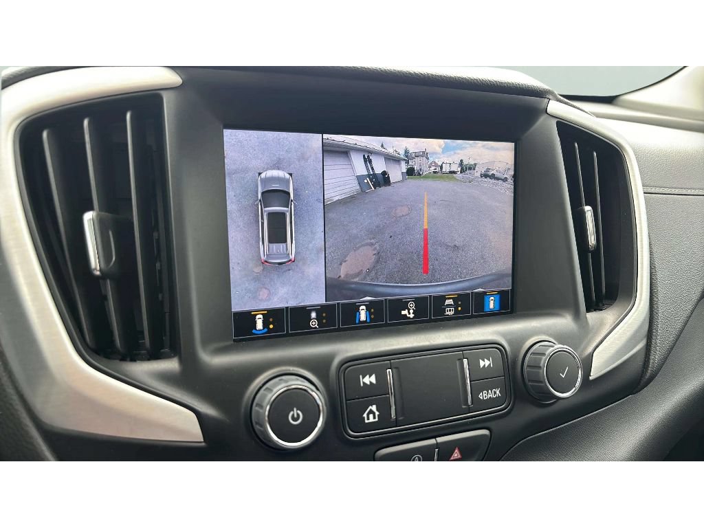 Used 2023 GMC Terrain SLT w/ Tech Package AWD/4WD image 18