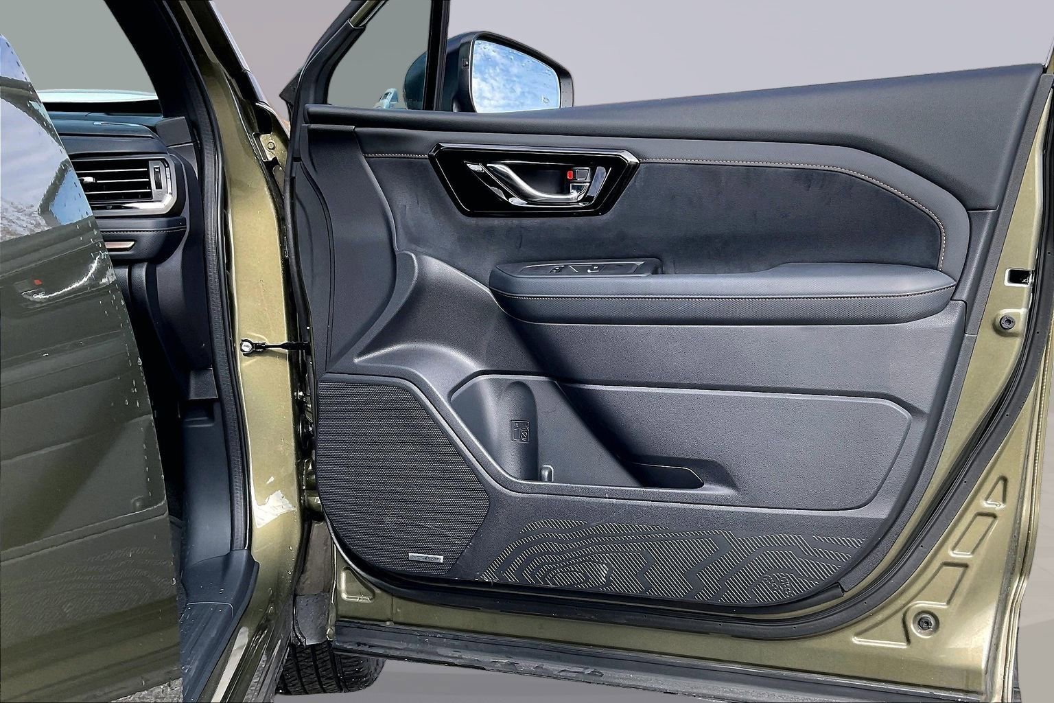 Certified 2026 Subaru Forester Touring image 18