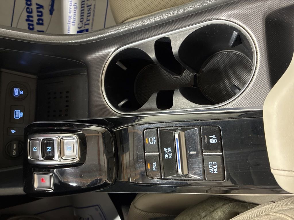 Used 2023 Hyundai Sonata Limited image 19