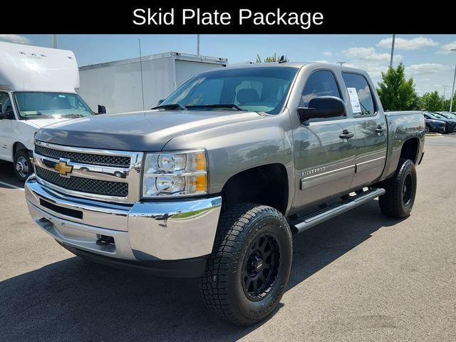 Used 2013 Chevrolet Silverado 1500 LT w/ All-Star Edition AWD/4WD image 3