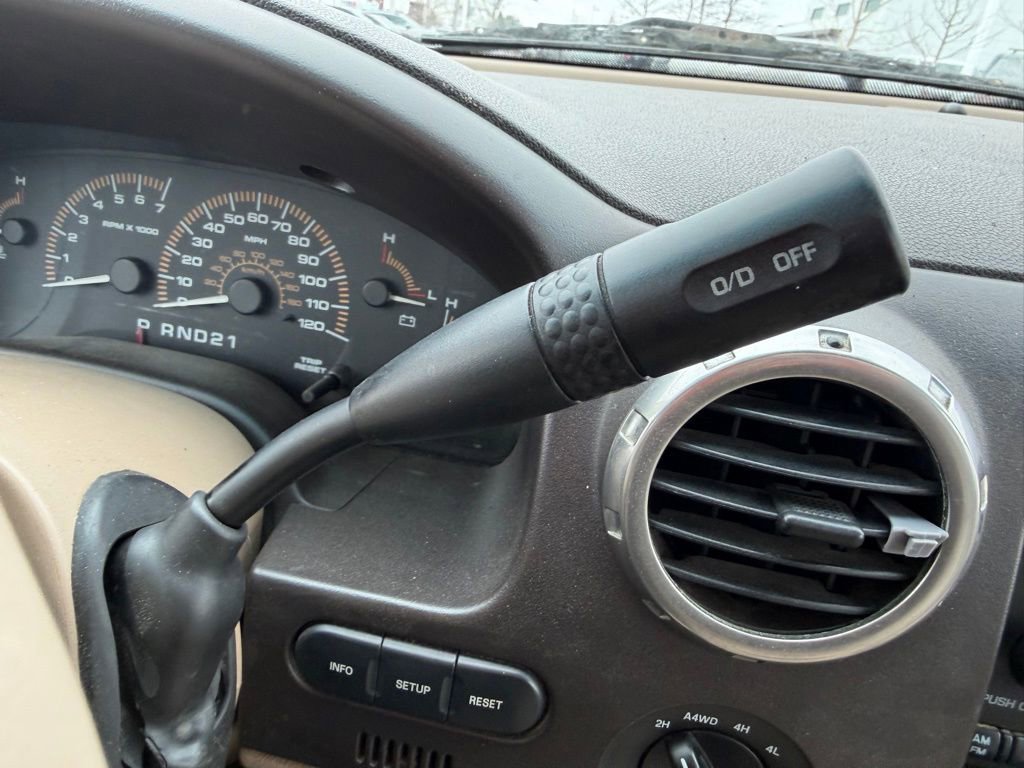 Used 2003 Ford Expedition Eddie Bauer image 22