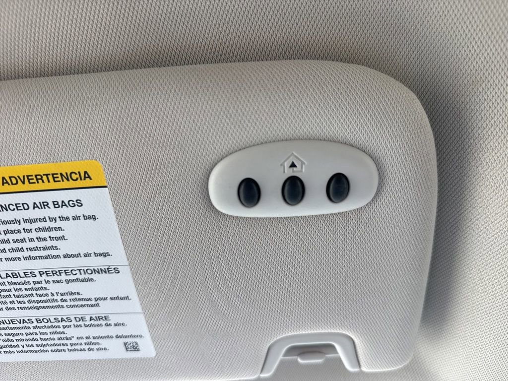 Used 2024 Ford Edge Titanium image 35