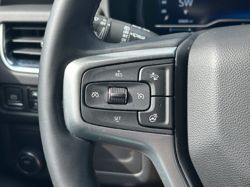 Used 2024 Chevrolet Tahoe LT w/ Luxury Package RWD image 40