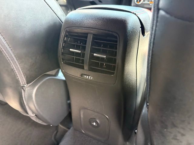 Used 2025 Ford Escape ST-Line AWD/4WD image 32