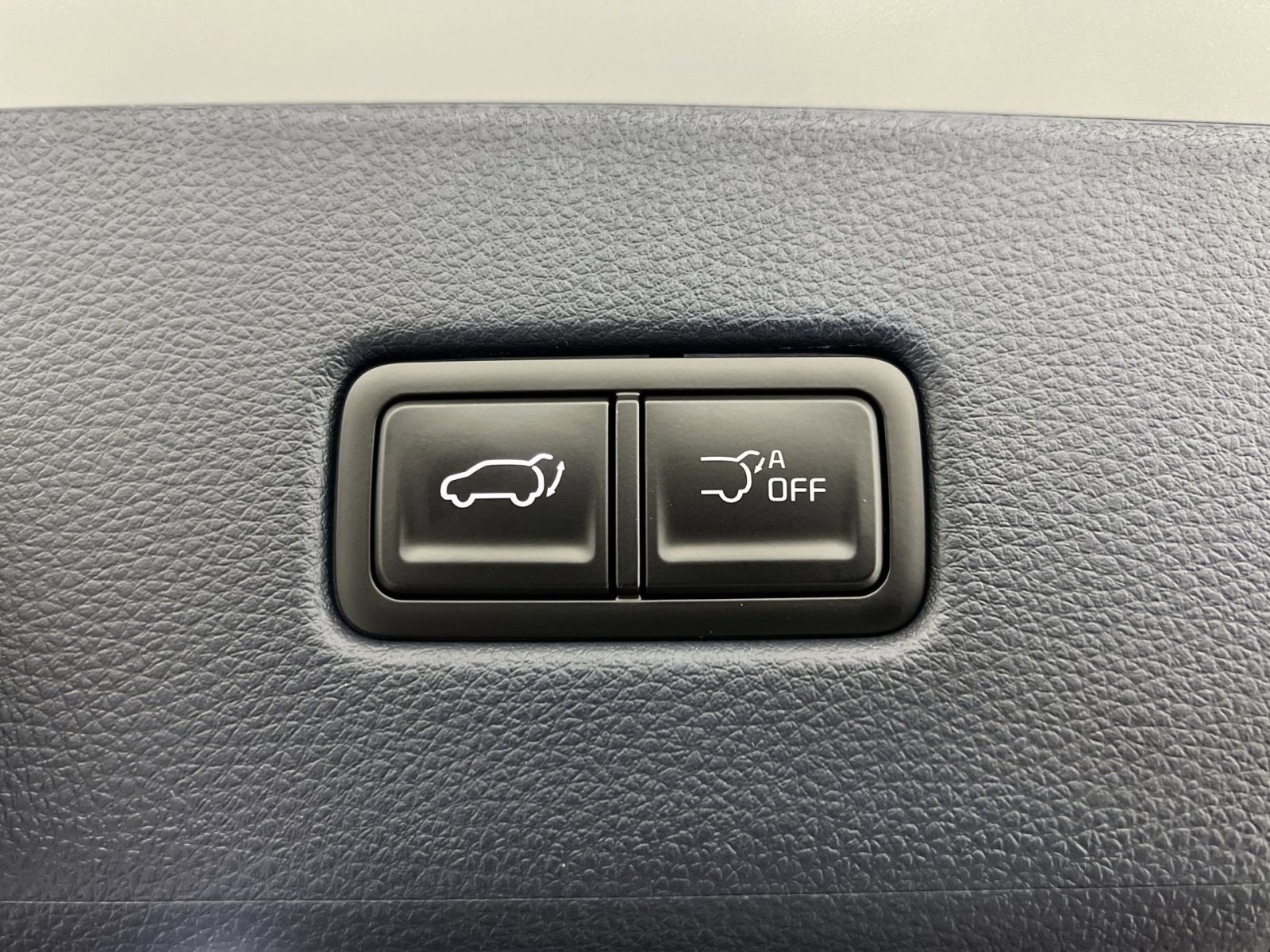 New 2026 Kia Carnival SX w/ SX Dark Edition Package image 26