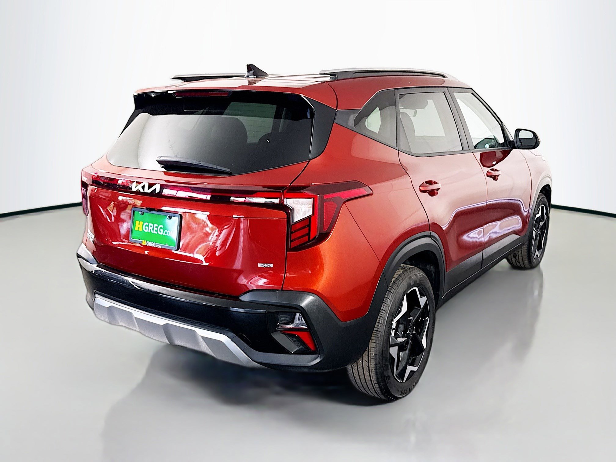 Used 2025 Kia Seltos S image 10