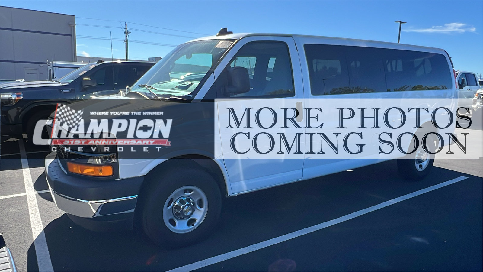 Certified 2025 Chevrolet Express 3500 LT w/ LT Preferred Equipment Group RWD image 1