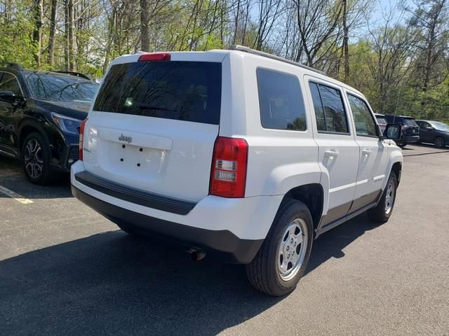Used 2015 Jeep Patriot Sport w/ Power Value Group AWD/4WD image 3