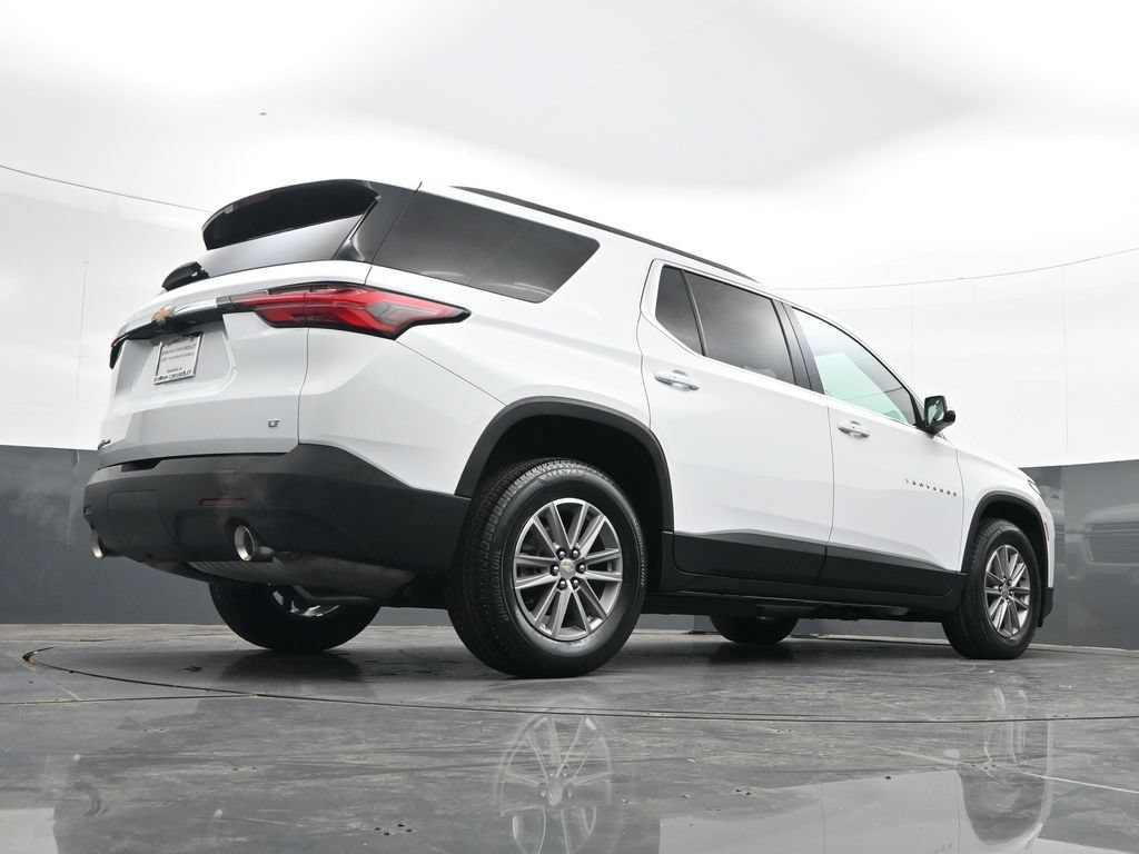 Used 2023 Chevrolet Traverse LT w/ Rear Camera Mirror Package AWD/4WD image 35