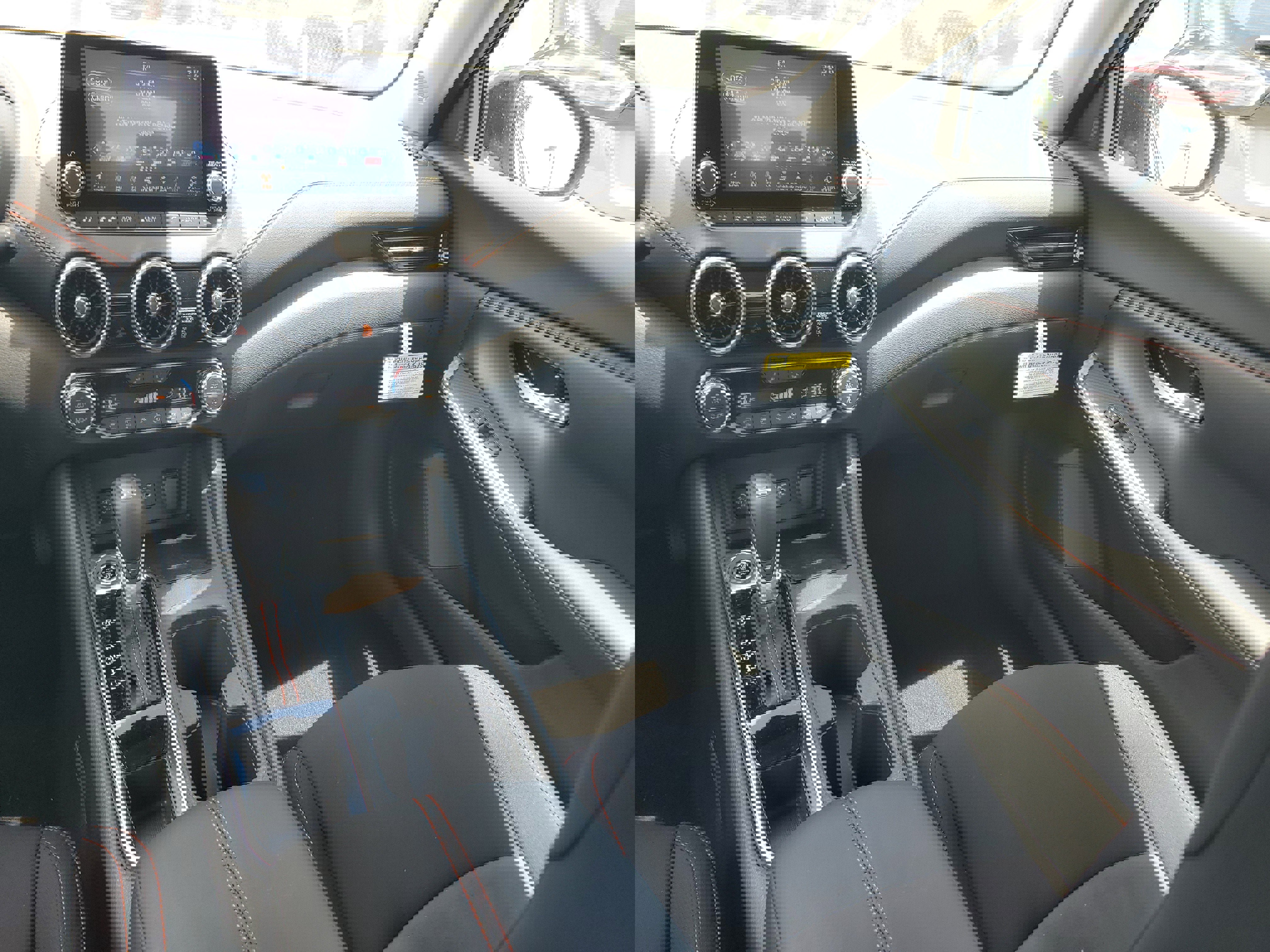 New 2025 Nissan Sentra SR w/ Midnight Edition image 14