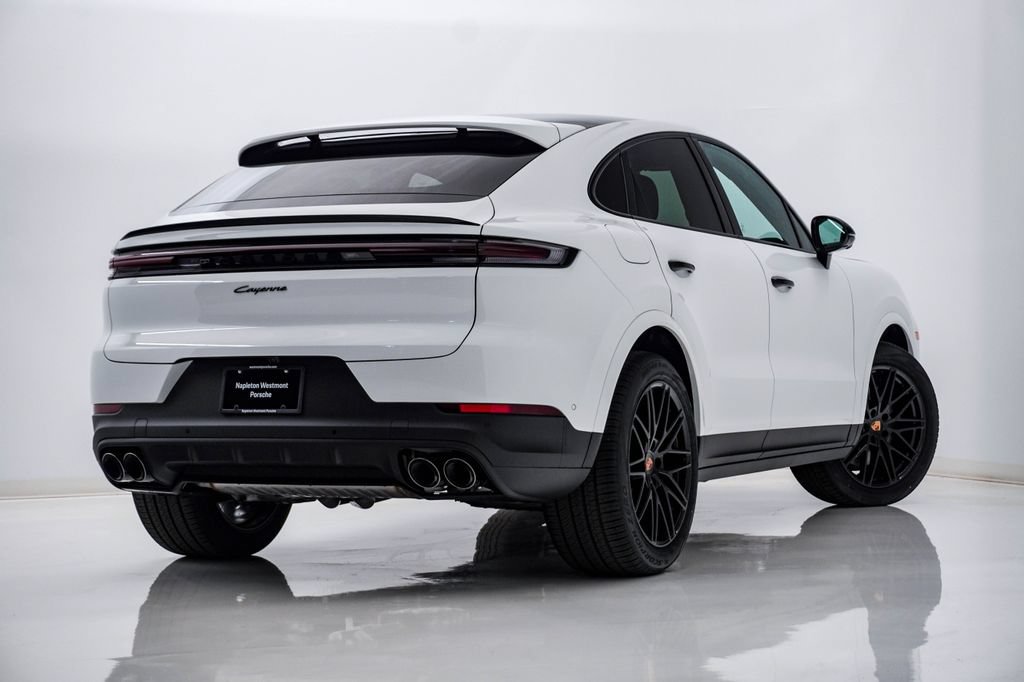 New 2026 Porsche Cayenne Coupe AWD/4WD image 11