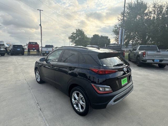 Used 2023 Hyundai Kona SEL AWD/4WD image 36