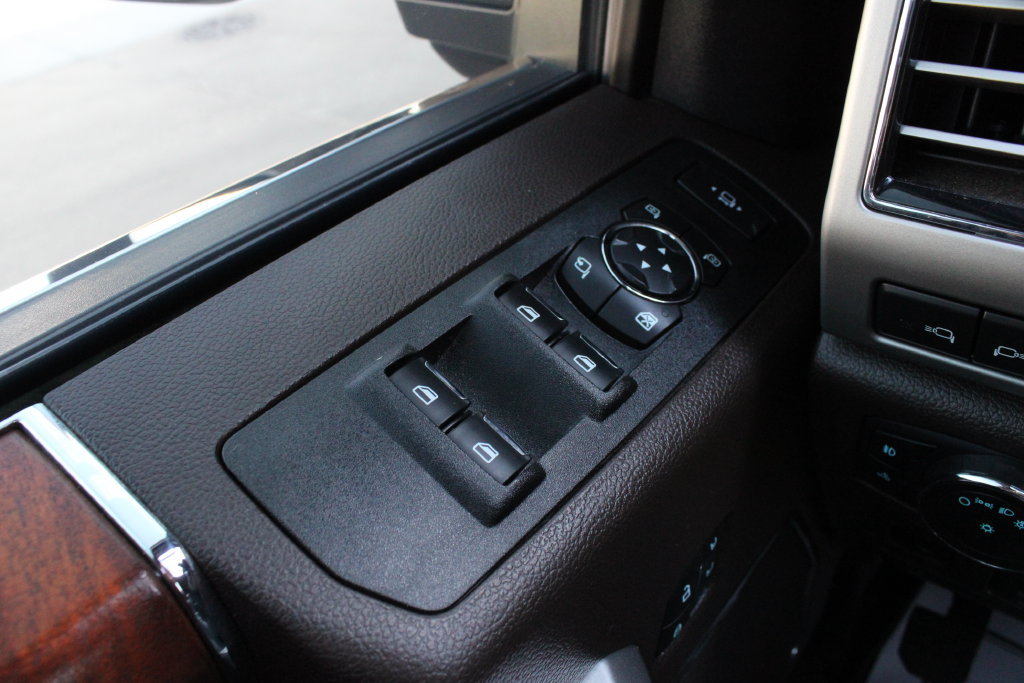 Used 2021 Ford F450 King Ranch w/ King Ranch Ultimate Package AWD/4WD image 8