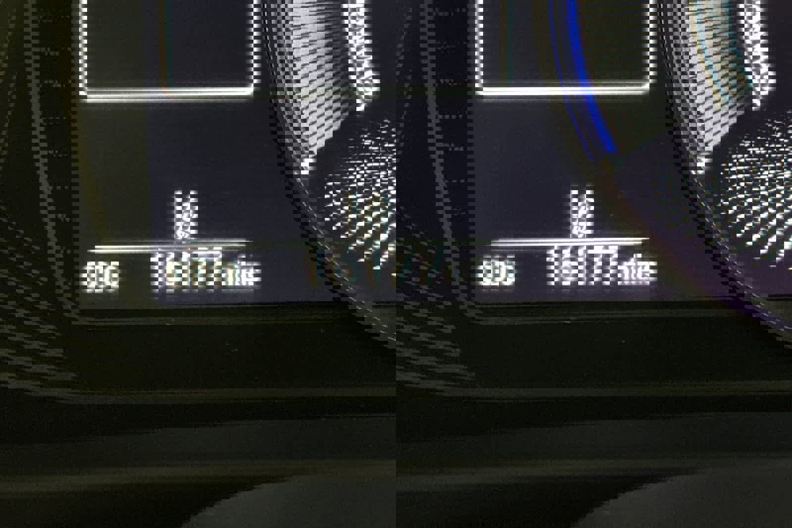 Used 2022 Lexus UX 250h image 25