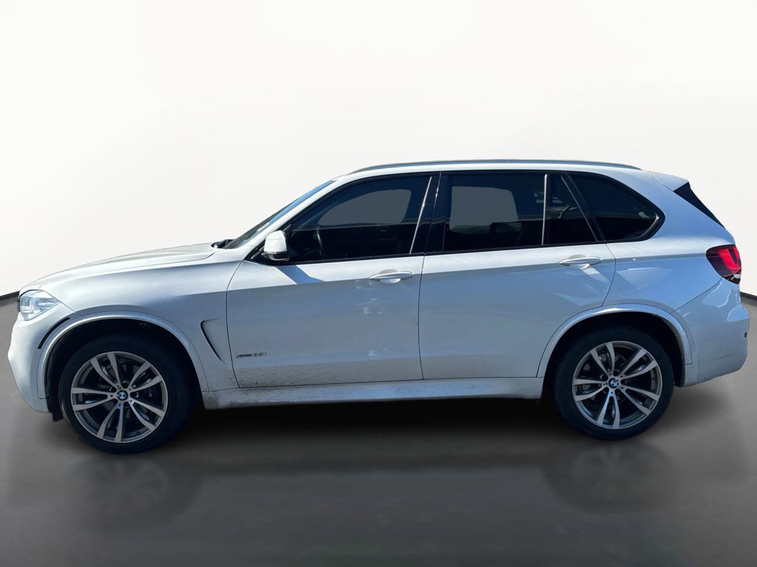 Used 2018 BMW X5 xDrive35i w/ M Sport Package AWD/4WD image 6