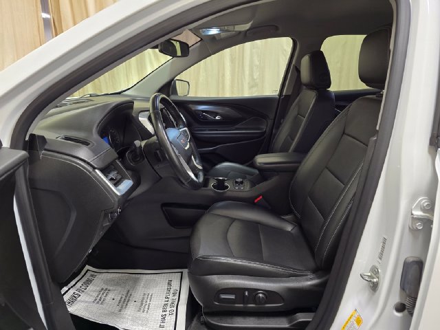 Used 2023 GMC Terrain SLT AWD/4WD image 14