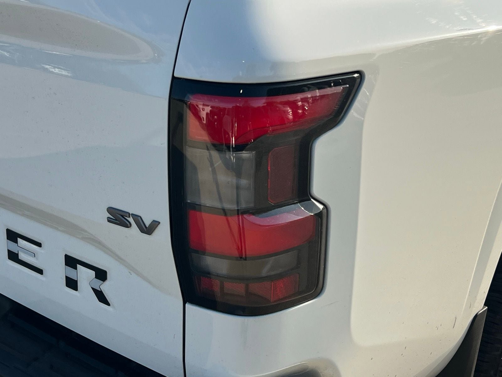 Used 2022 Nissan Frontier SV w/ Technology Package image 15