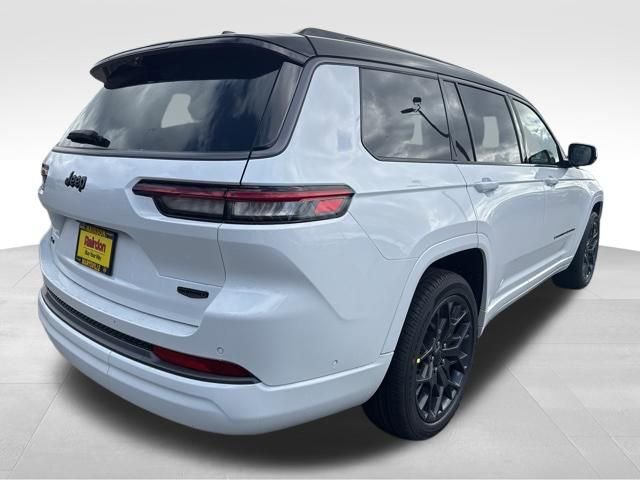 New 2026 Jeep Grand Cherokee L Summit image 7