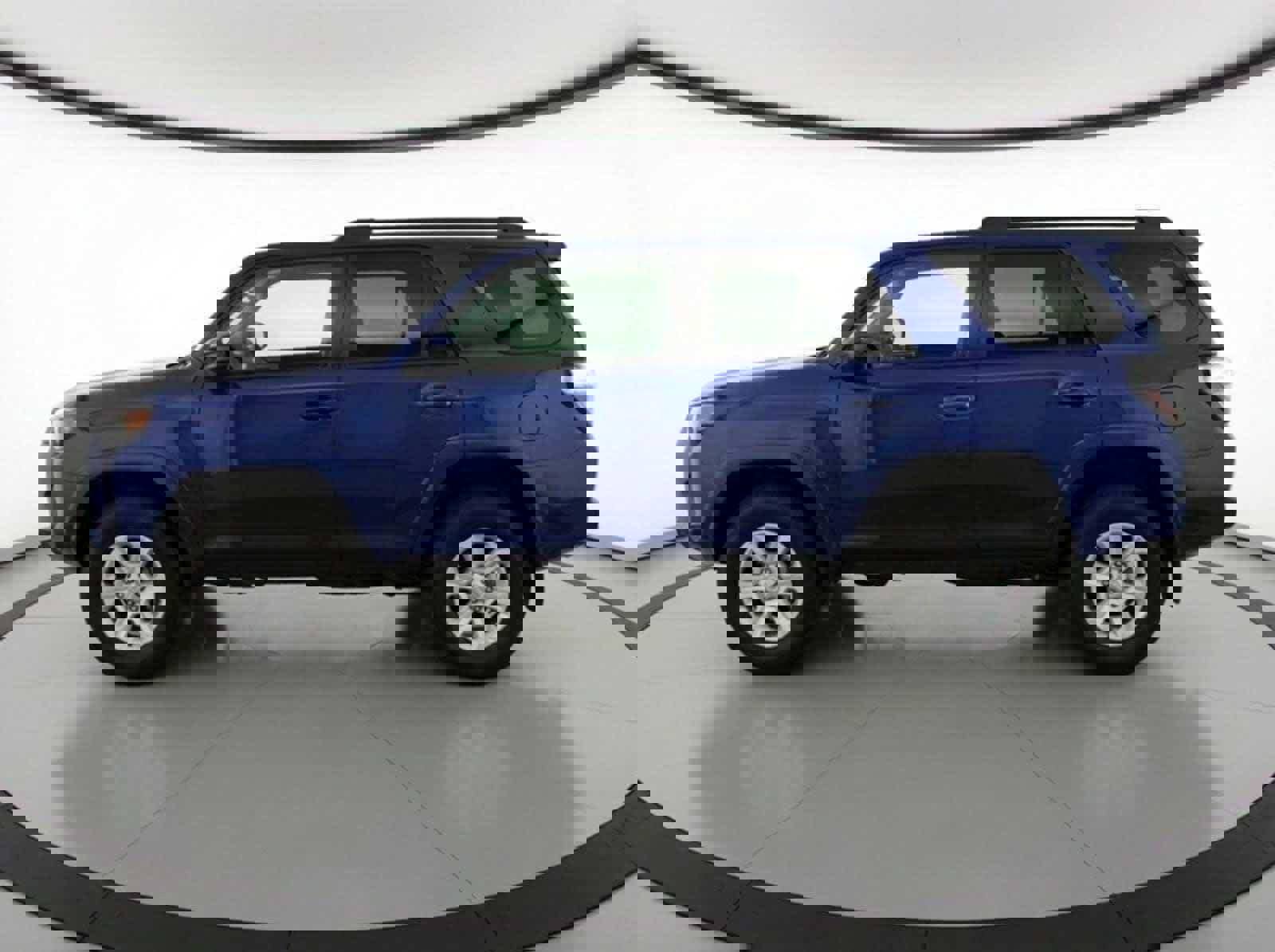 Used 2020 Toyota 4Runner SR5 image 3