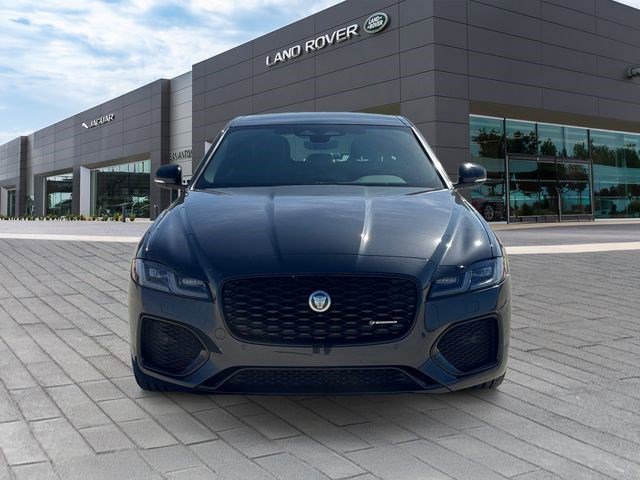 New 2024 Jaguar XF R-Dynamic SE AWD/4WD image 8