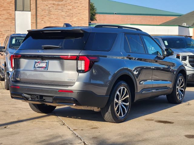 Used 2025 Ford Explorer ST-Line AWD/4WD image 7