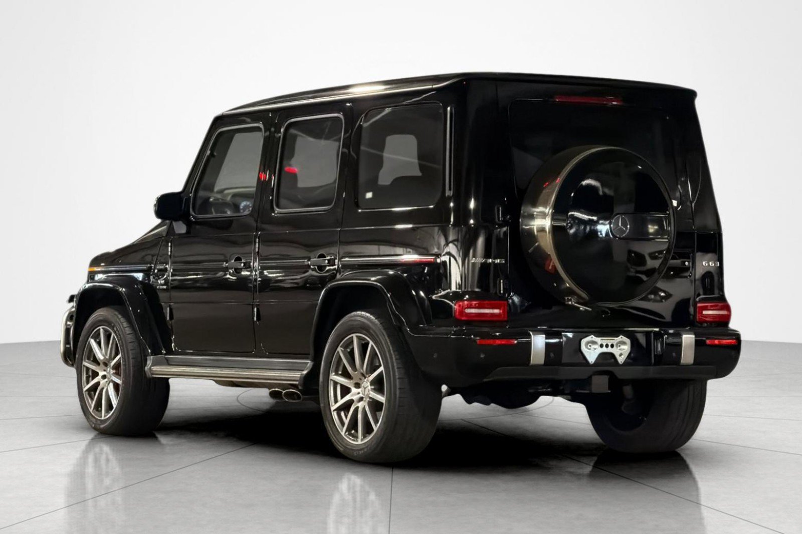 Used 2024 Mercedes-Benz G 63 AMG 4MATIC image 3