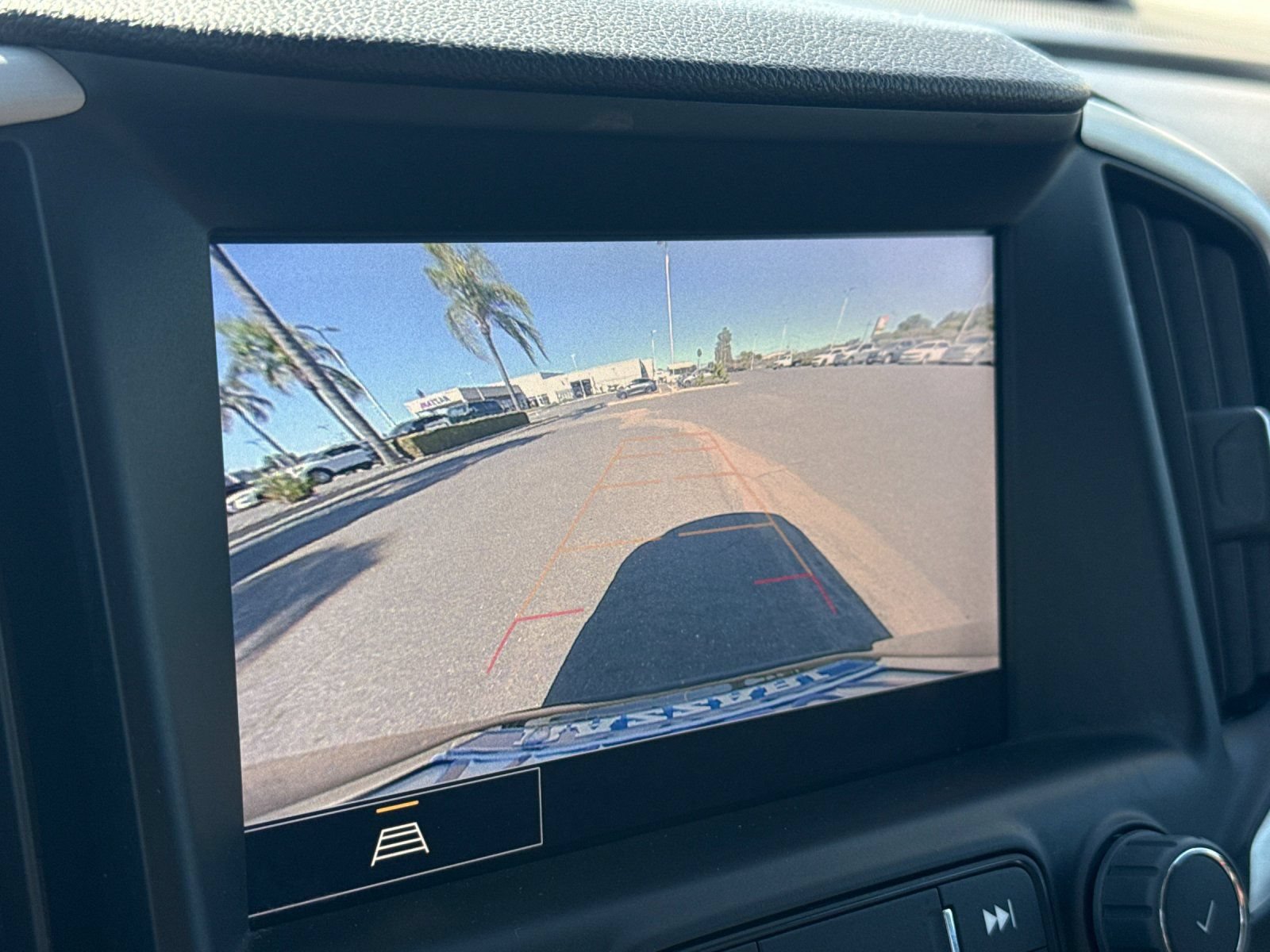 Used 2022 GMC Terrain SLT FWD image 18